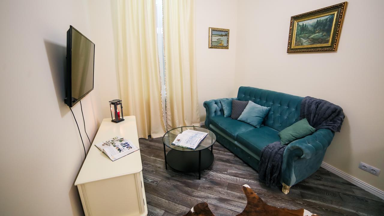 Franco Luxury Apartment Liov Exterior foto