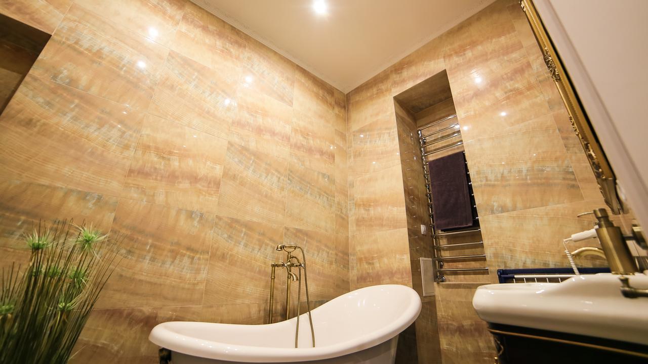Franco Luxury Apartment Liov Exterior foto